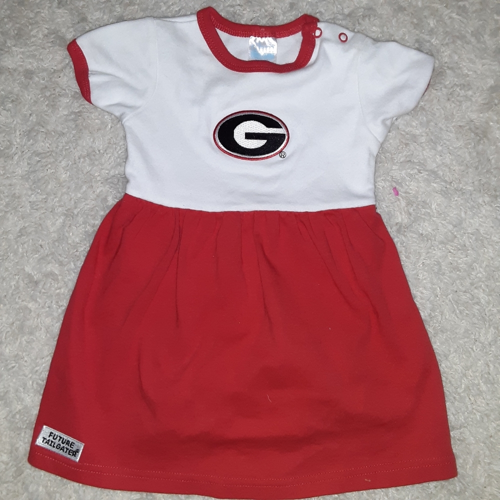 Dhm future cheerleader.  Worn 1z ai× 9_12 months